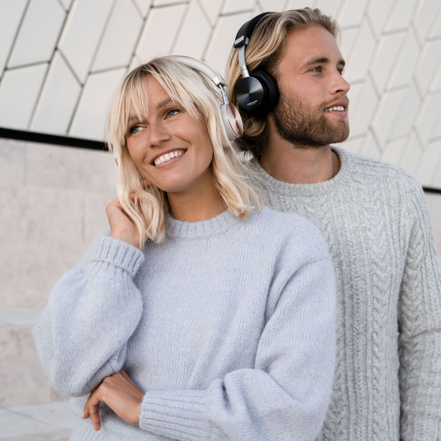 Vonmählen Wireless Concert One On-Ear Headphones - Rose Gold